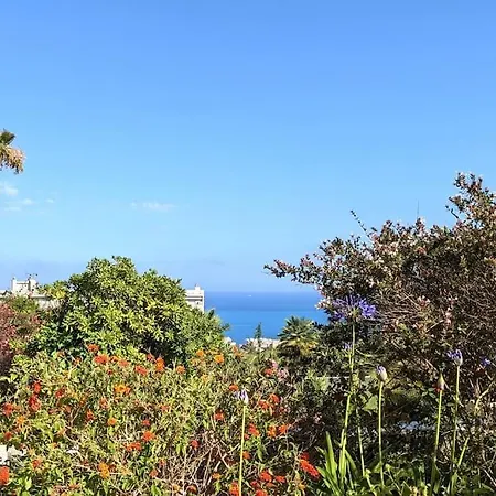 Studio Avec Terrasse Ensoleillee Et Piscine 公寓