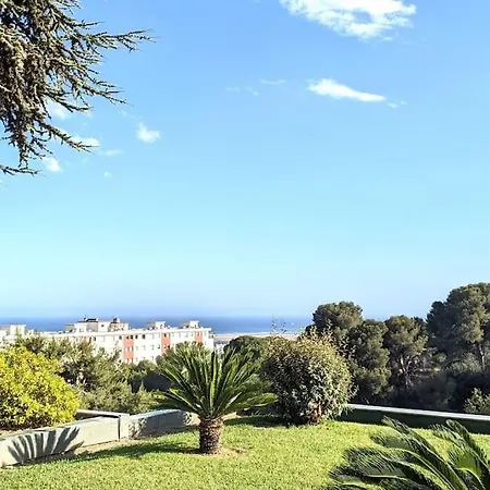 Studio Avec Terrasse Ensoleillee Et Piscine 公寓 *